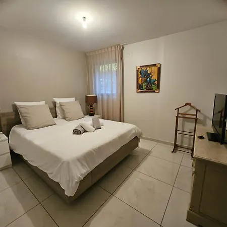 Petit Paradis A T4 Piscine Clim Parking Fibre Coffre-fort Διαμέρισμα *