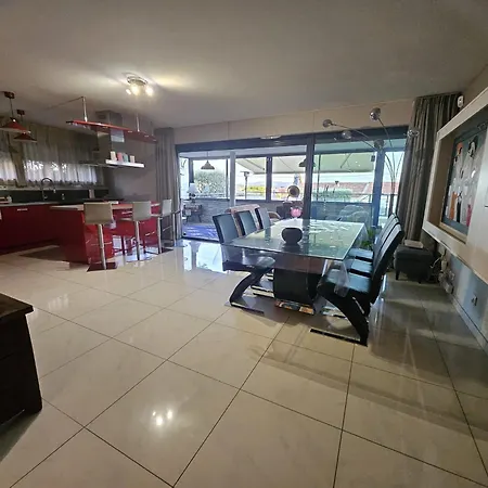 Petit Paradis A T4 Piscine Clim Parking Fibre Coffre-fort * Bandol