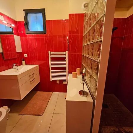 Petit Paradis A T4 Piscine Clim Parking Fibre Coffre-fort